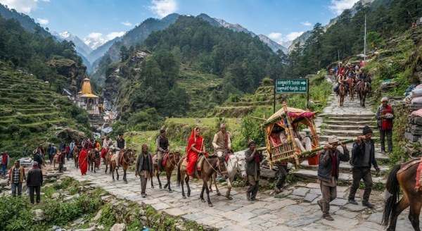 Char Dham 8/9 - Activity & Sightseeing
